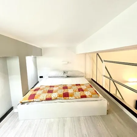 Design Loft Sui Navigli ميلان
